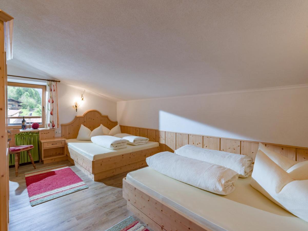 Appartement Andrea Hauser - Riedltischler ツェル・アム・ツィラー エクステリア 写真