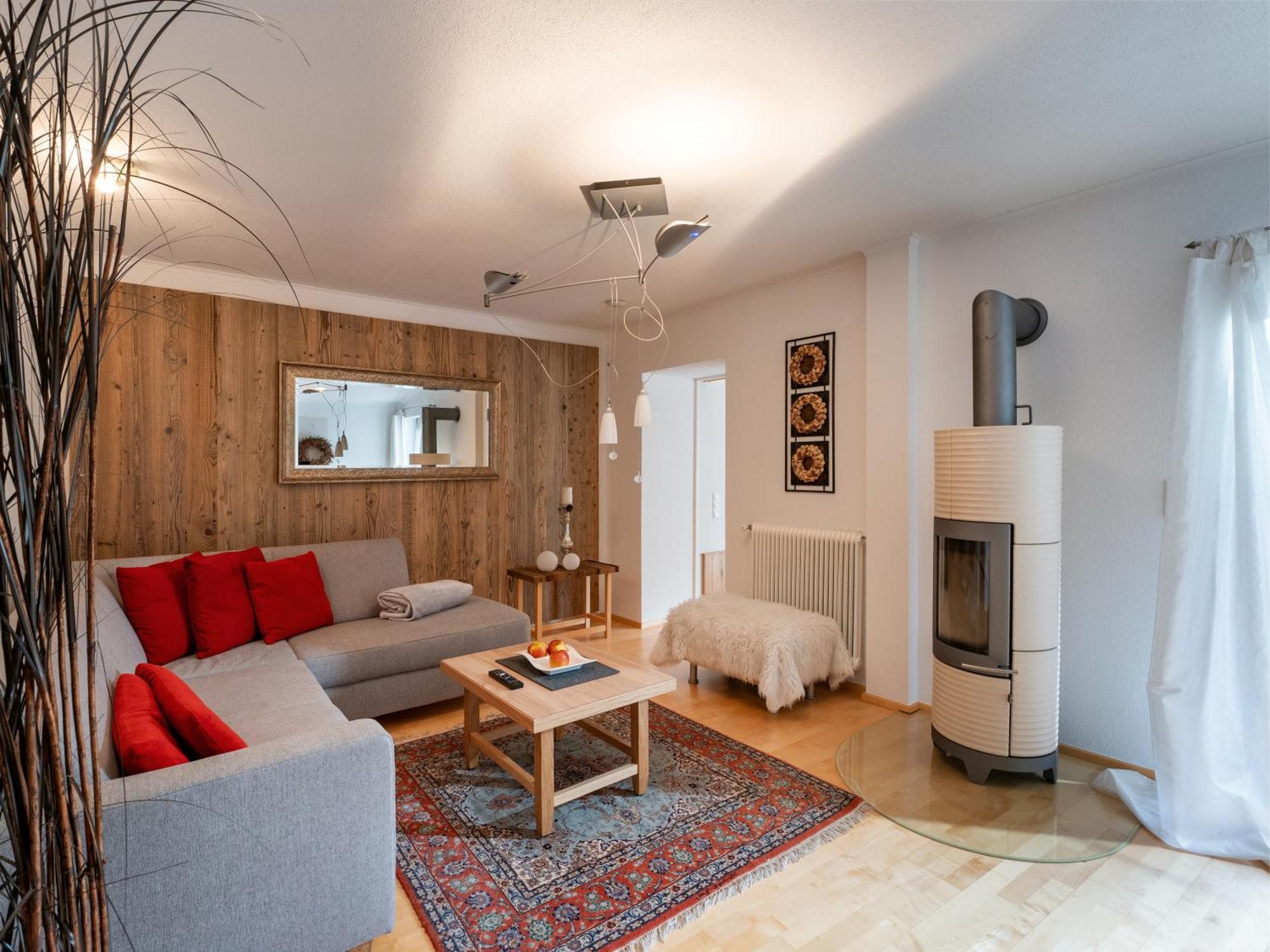 Appartement Andrea Hauser - Riedltischler ツェル・アム・ツィラー エクステリア 写真
